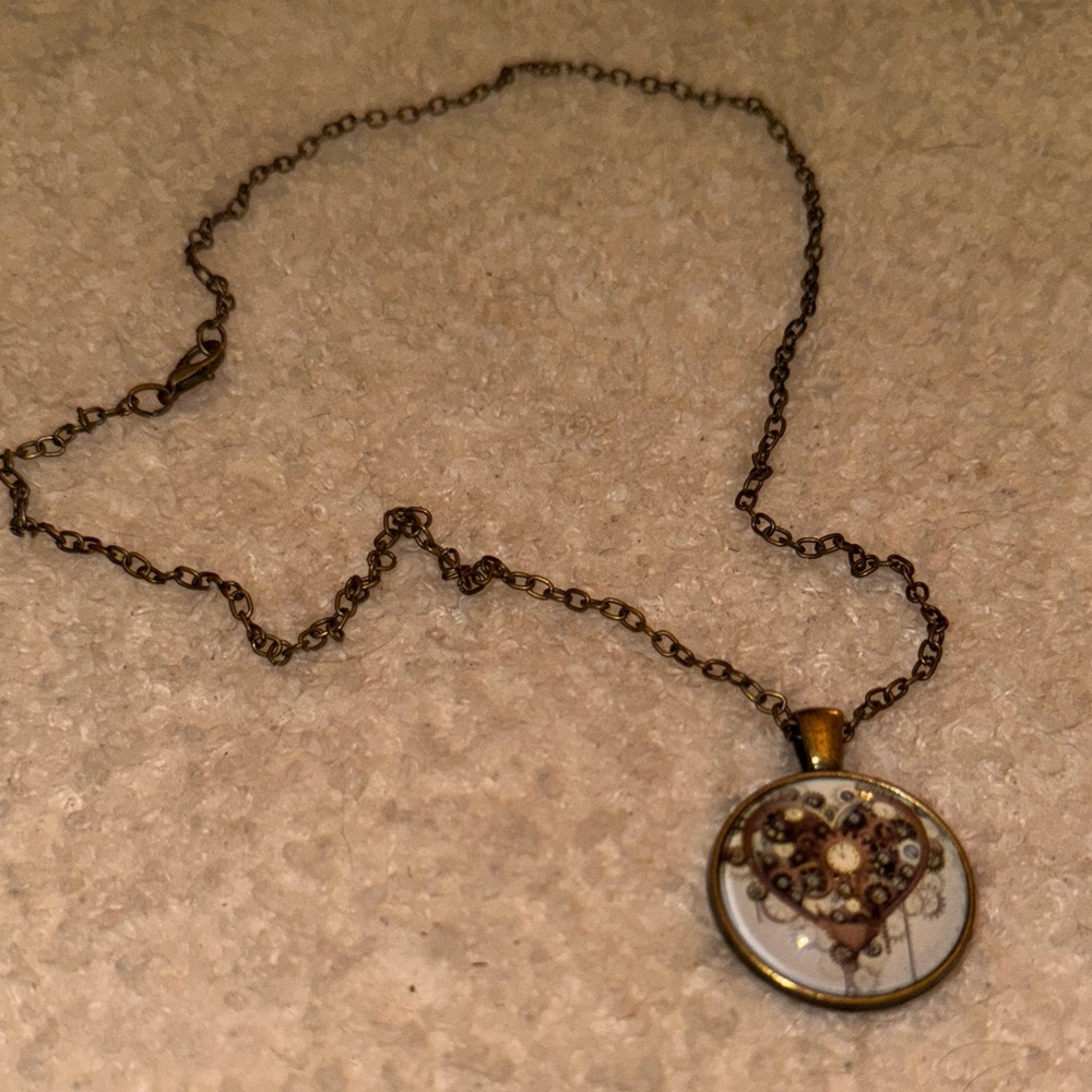 Elegant Heart Pendant Necklace